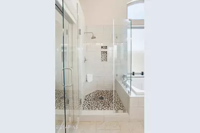 7 W Silverwood Drive, Phoenix, AZ 85045 - Photo 25