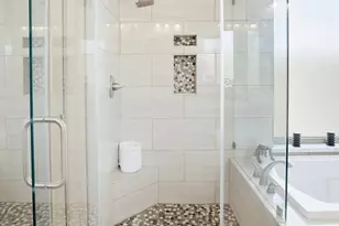 7 W Silverwood Dr, Phoenix, AZ 85045 - Photo 25