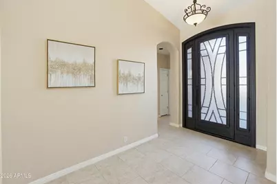 7 W Silverwood Drive, Phoenix, AZ 85045 - Photo 9