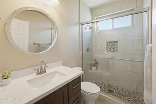 7 W Silverwood Dr, Phoenix, AZ 85045 - Photo 29