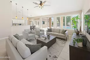 7 W Silverwood Dr, Phoenix, AZ 85045 - Photo 13