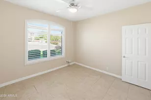 7 W Silverwood Dr, Phoenix, AZ 85045 - Photo 27