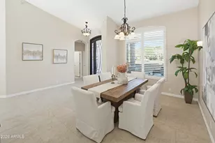 7 W Silverwood Dr, Phoenix, AZ 85045 - Photo 11