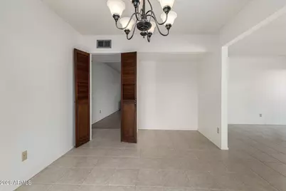 3718 W Dailey Street, Phoenix, AZ 85053 - Photo 5