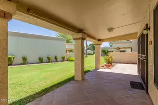 19095 N 97th Ln, Peoria, AZ 85382 - Photo 9