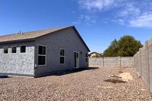 10490 W Mazatlan Dr, Arizona City, AZ 85123 - Photo 37