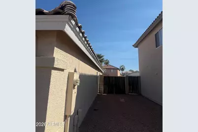 4423 N 112th Avenue, Phoenix, AZ 85037 - Photo 9