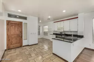 6157 W Echo Ln, Glendale, AZ 85302 - Photo 11