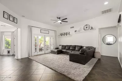 3354 E Thornton Avenue, Gilbert, AZ 85297 - Photo 5