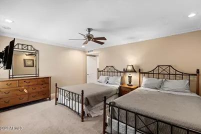 8466 E San Benito Drive, Scottsdale, AZ 85258 - Photo 19