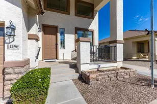 43292 W Snow Dr, Maricopa, AZ 85138 - Photo 7