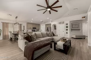 2521 W Darrel Rd, Phoenix, AZ 85041 - Photo 11