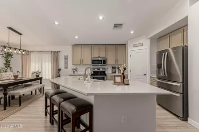 2521 W Darrel Road, Phoenix, AZ 85041 - Photo 15