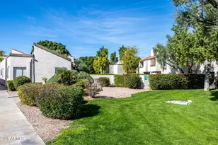 2938 N 61st Pl, Scottsdale, AZ 85251 - Photo 23