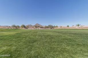 4571 W Gilbert Ln, San Tan Valley, AZ 85144 - Photo 47