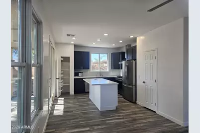 18293 W Elm Street, Surprise, AZ 85388 - Photo 3