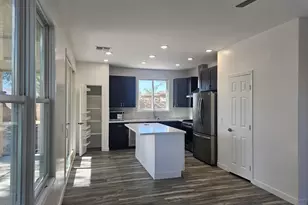 18293 W Elm St, Surprise, AZ 85388 - Photo 3