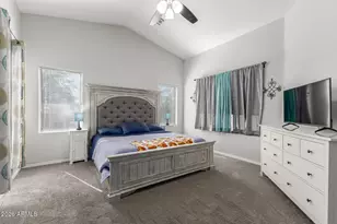 2403 E Rosemonte Dr, Phoenix, AZ 85050 - Photo 15