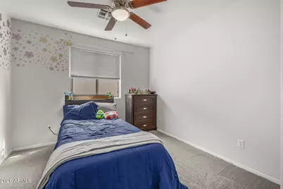 2403 E Rosemonte Drive, Phoenix, AZ 85050 - Photo 21