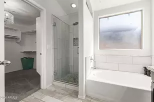 2403 E Rosemonte Dr, Phoenix, AZ 85050 - Photo 19