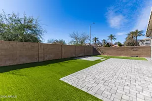 2403 E Rosemonte Dr, Phoenix, AZ 85050 - Photo 31