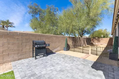 2403 E Rosemonte Drive, Phoenix, AZ 85050 - Photo 27
