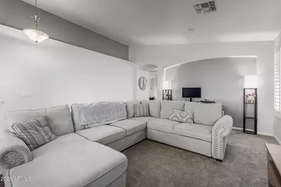 2403 E Rosemonte Drive, Phoenix, AZ 85050 - Photo 3