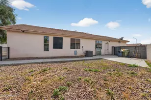 8921 N 65th Dr, Glendale, AZ 85302 - Photo 33