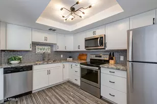 4201 E Camelback Rd, Phoenix, AZ 85018 - Photo 5