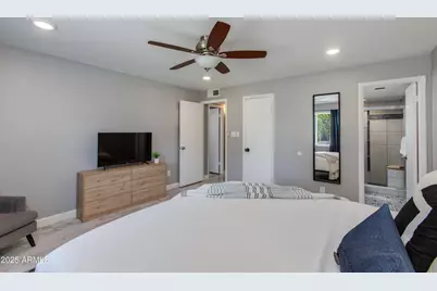 4201 E Camelback Road #41, Phoenix, AZ 85018 - Photo 9
