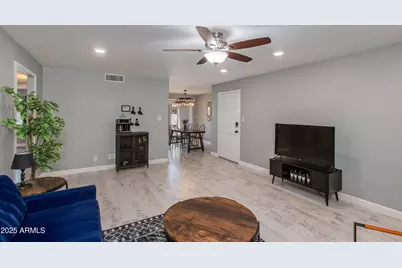 4201 E Camelback Road #41, Phoenix, AZ 85018 - Photo 3