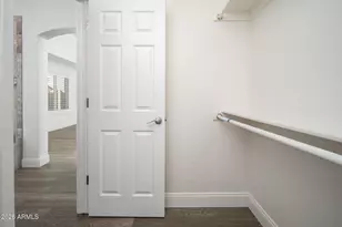 3352 E Wildhorse Dr, Gilbert, AZ 85297 - Photo 31