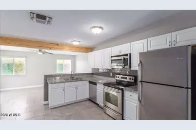 7127 W Vermont Avenue, Glendale, AZ 85303 - Photo 3