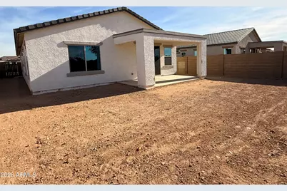 8218 N 174th Lane, Waddell, AZ 85355 - Photo 11