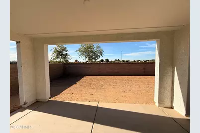 8218 N 174th Lane, Waddell, AZ 85355 - Photo 9