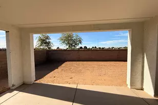 8218 N 174th Ln, Waddell, AZ 85355 - Photo 9