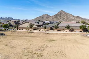 3823 W Dancer Ln, San Tan Valley, AZ 85144 - Photo 37