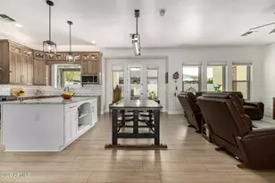 3093 E Comstock Dr, Gilbert, AZ 85296 - Photo 13