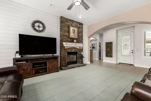 3093 E Comstock Dr, Gilbert, AZ 85296 - Photo 9