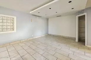 4116 N 64th Dr, Phoenix, AZ 85033 - Photo 13