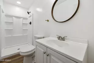 4116 N 64th Dr, Phoenix, AZ 85033 - Photo 3