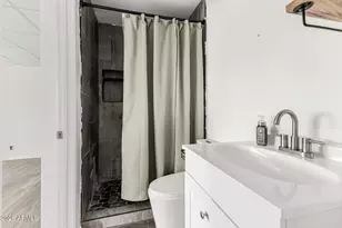 801 E Ruth Ave, Phoenix, AZ 85020 - Photo 15