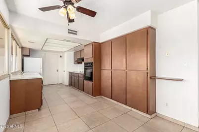 4013 S Hazelton Lane, Tempe, AZ 85282 - Photo 9