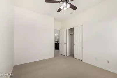 26212 N 54th Avenue, Phoenix, AZ 85083 - Photo 35