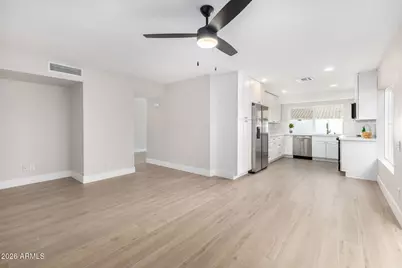 942 E Driftwood Drive, Tempe, AZ 85283 - Photo 9