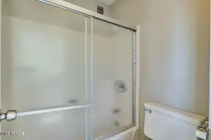 1402 E Osborn Rd, Phoenix, AZ 85014 - Photo 13