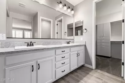 9785 W Robin Lane, Peoria, AZ 85383 - Photo 13