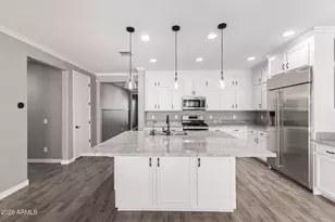 9785 W Robin Ln, Peoria, AZ 85383 - Photo 5