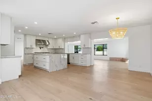 6302 E Aster Dr, Scottsdale, AZ 85254 - Photo 9