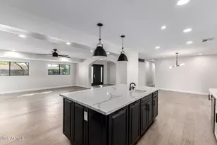 3318 E Montecito Ave, Phoenix, AZ 85018 - Photo 15